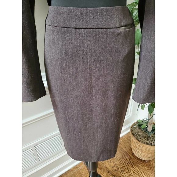 Finity Studio Women's Brow Polyester & Wool Long Sleeve 2 Piece Blazer & Skirt 6 - Picture 4 of 10